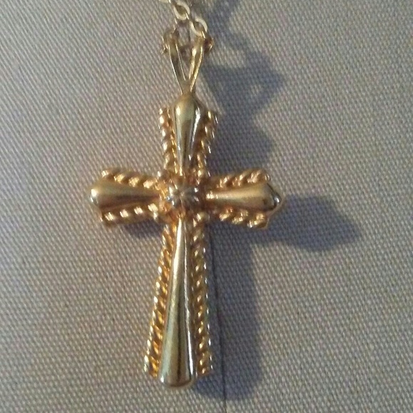 Vintage Avon Gold & Garnet Necklace - Picture 3 of 6